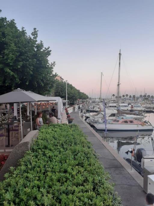 Jolie 2P Au Centre De Golfe-Juan A 2Mn Des Plages Vallauris Zewnętrze zdjęcie